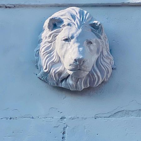 The Sleeping Lion - Dunoon Holiday Home Kültér fotó